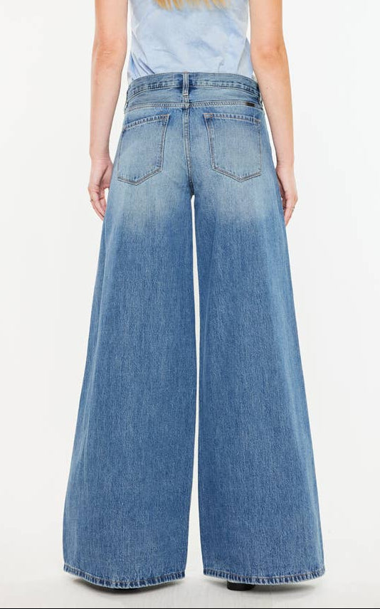 Kan Can Super Wide Leg Jeans