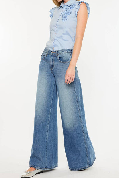 Kan Can Super Wide Leg Jeans